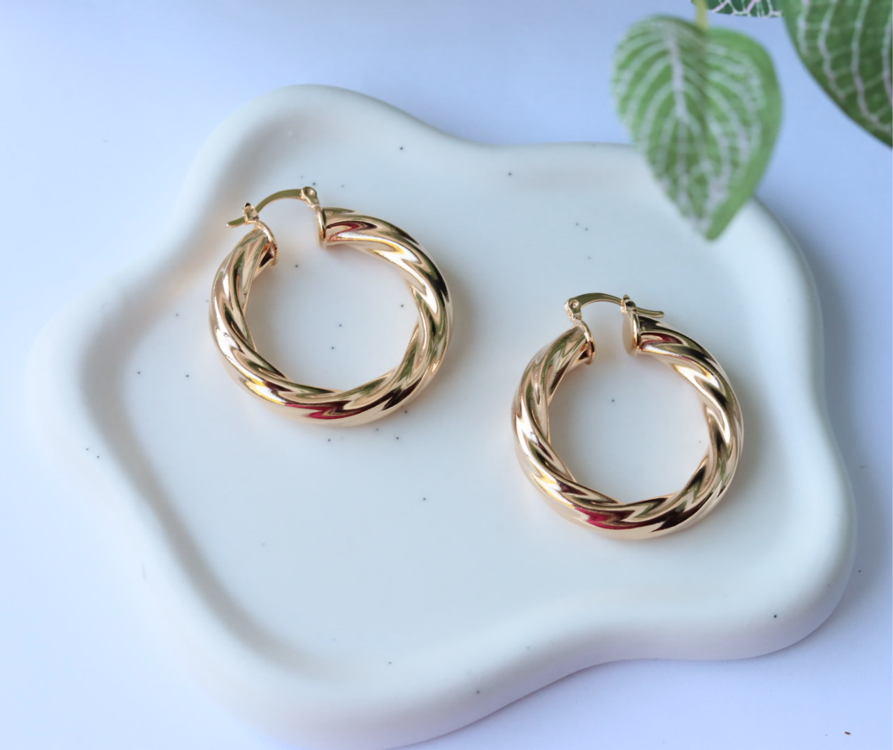 Chunky spiral hoops